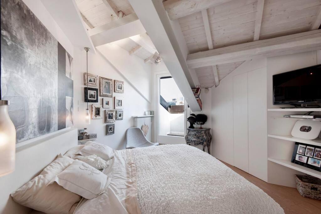 Superwhite Loft&terrace In Brera Mailand
