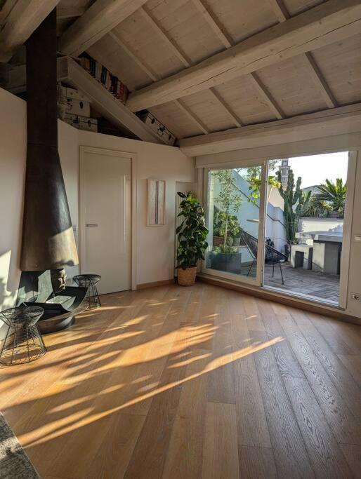 Superwhite Loft&terrace In Brera