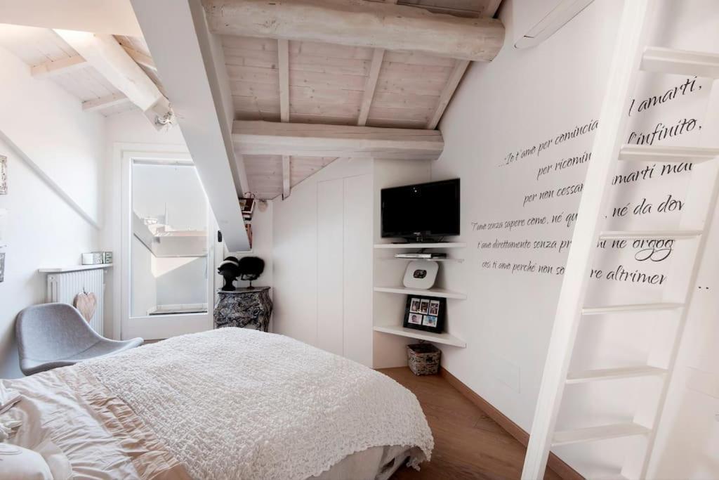Apartment Superwhite Loft&terrace In Brera